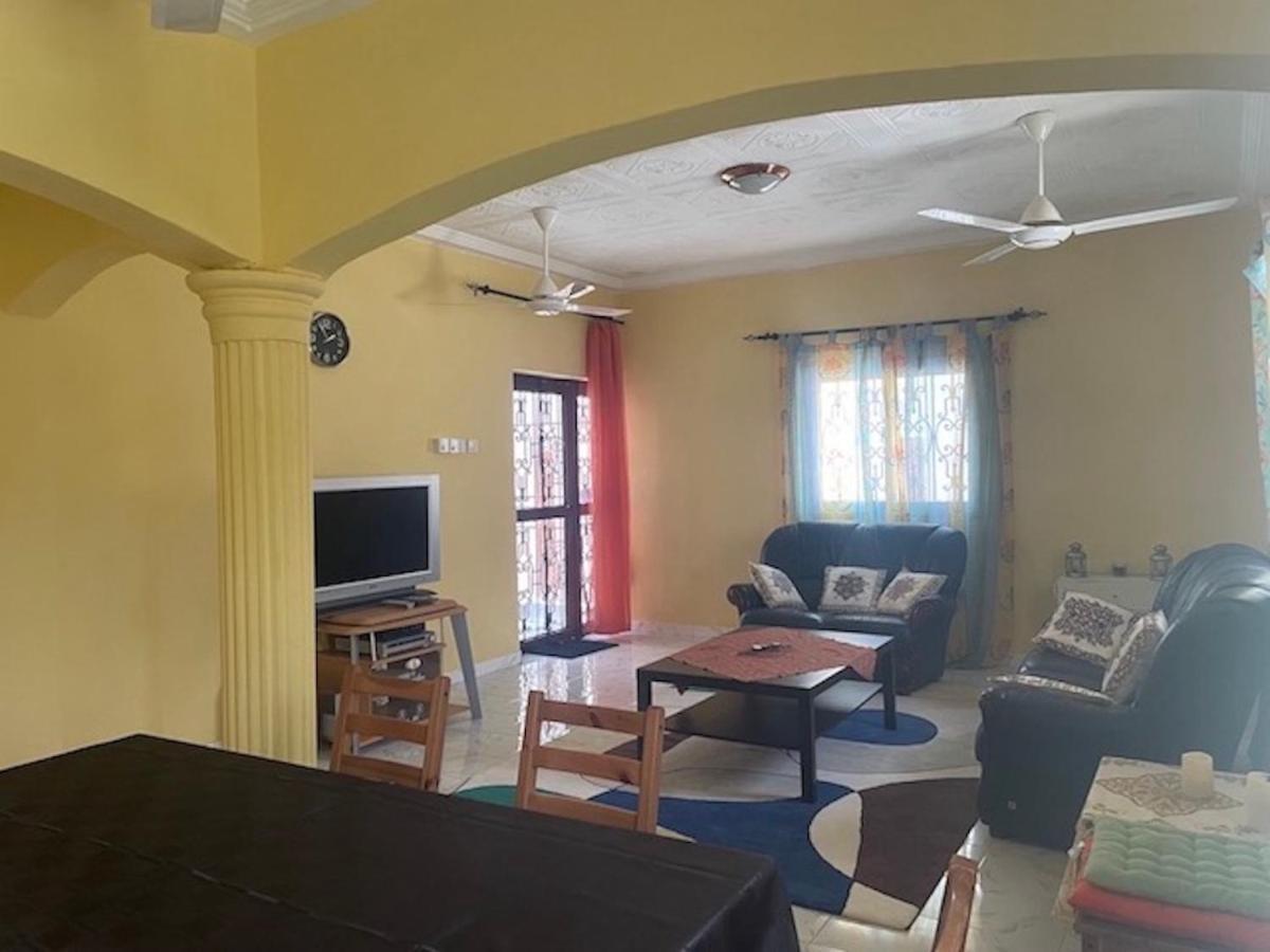 The Compound Bed and Breakfast Bijilo Εξωτερικό φωτογραφία